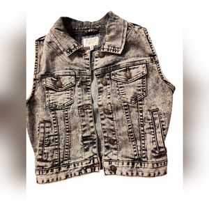 Denim Vest, Heritage I love H81, Small, four pockets in total, Stylish!!